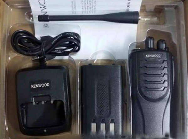 Trọn bộ Bộ Đàm Cầm Tay Kenwood TK 2168 Hàng Nhập Khẩu